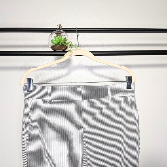 Eliane Rose Off White Navy Striped Capris Size 8 - Picture 2 of 8